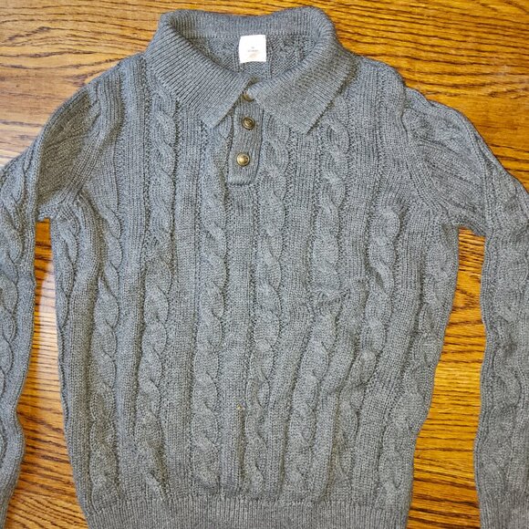 Analogies by lil legs grey cable knit polo sweater, size 7 and 8 - Picture 2 of 2